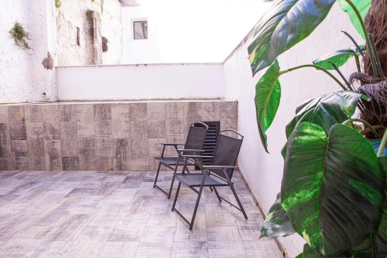 Apartamentos Bocairenthomes, En Pleno Centro De Bocairent, Con Pequena Piscina Y Parking Privado Exterior foto