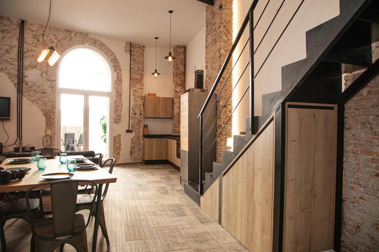 Apartamentos Bocairenthomes, En Pleno Centro De Bocairent, Con Pequena Piscina Y Parking Privado Exterior foto