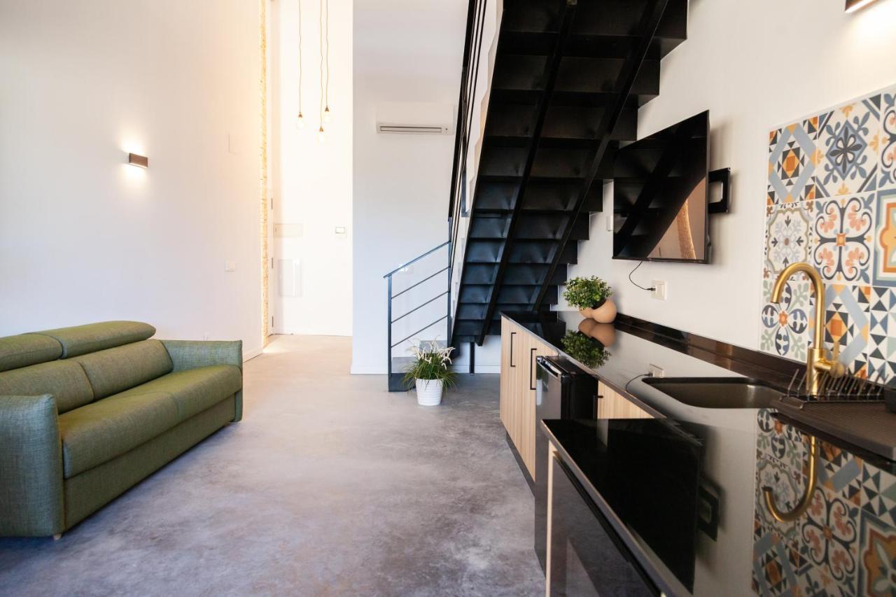 Apartamentos Bocairenthomes, En Pleno Centro De Bocairent, Con Pequena Piscina Y Parking Privado Exterior foto