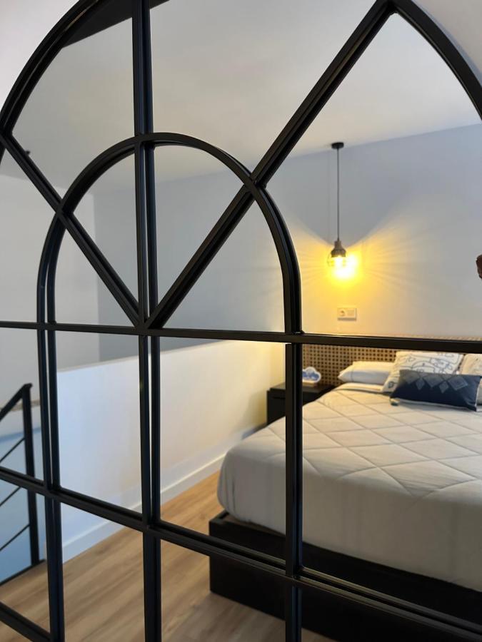 Apartamentos Bocairenthomes, En Pleno Centro De Bocairent, Con Pequena Piscina Y Parking Privado Exterior foto