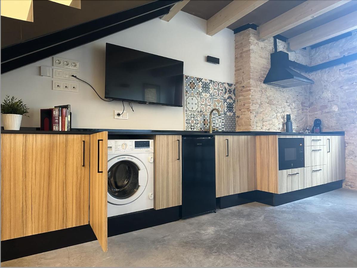 Apartamentos Bocairenthomes, En Pleno Centro De Bocairent, Con Pequena Piscina Y Parking Privado Exterior foto